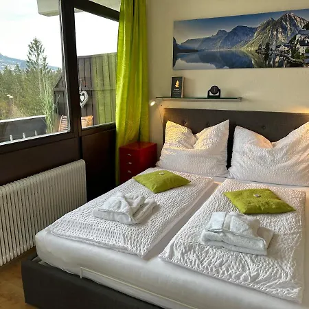 アパート Wohlfuehlapartment Dachsteinblick バート・ゴイーザーン