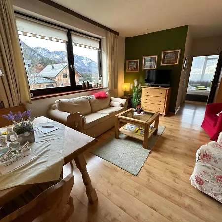 Wohlfuehlapartment Dachsteinblick *