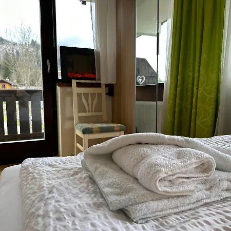 Wohlfuehlapartment Dachsteinblick Апартаменты *