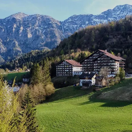 Wohlfuehlapartment Dachsteinblick *